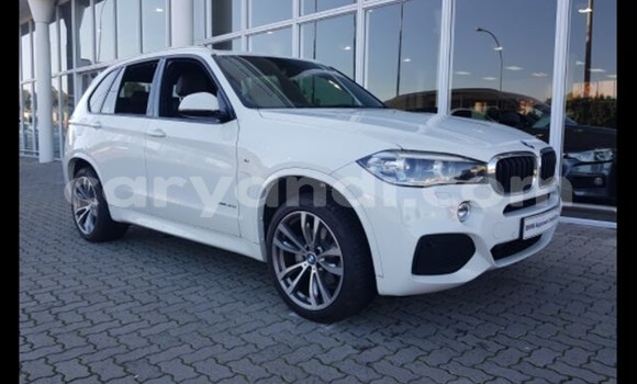 Nunua Ilio tumika BMW X5 Nyeupe Gari ndani ya Chililabombwe nchini Copperbelt Nunua Ilio tumika BMW X5 Nyeupe Gari ndani ya Chililabombwe nchini Copperbelt