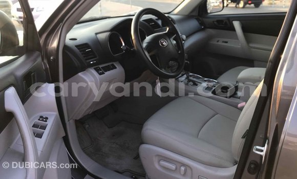 Buy Import Toyota Highlander Other Car in Import - Dubai in Zambia Buy Import Toyota Highlander Other Car in Import - Dubai in Zambia