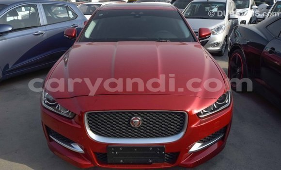 Acheter Import Voiture Jaguar XE Rouge à Import - Dubai, Zambie Acheter Import Voiture Jaguar XE Rouge à Import - Dubai, Zambie