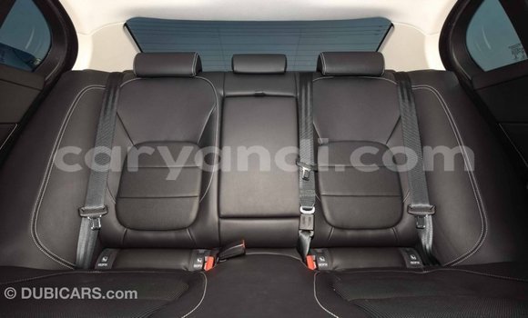 Acheter Import Voiture Jaguar XE Rouge à Import - Dubai, Zambie Acheter Import Voiture Jaguar XE Rouge à Import - Dubai, Zambie