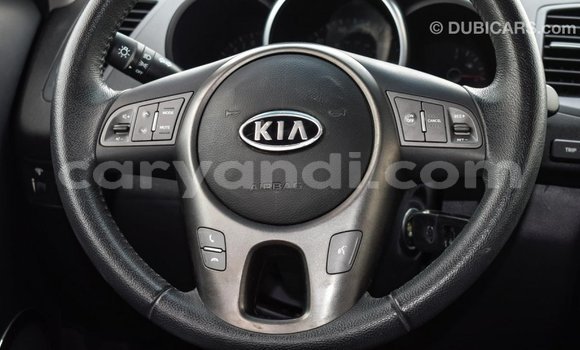Nunua Imported Kia Soul Nyeusi Gari ndani ya Import - Dubai nchini Zambia Nunua Imported Kia Soul Nyeusi Gari ndani ya Import - Dubai nchini Zambia