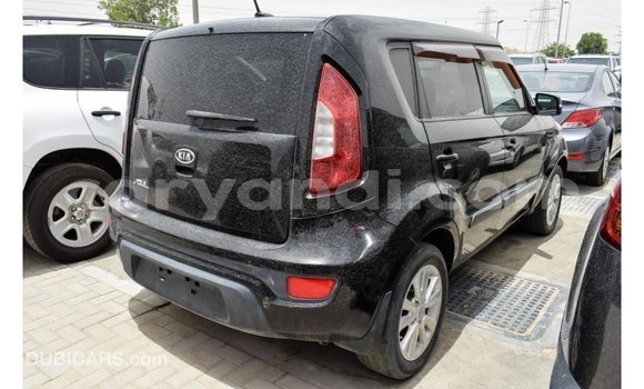 Nunua Imported Kia Soul Nyeusi Gari ndani ya Import - Dubai nchini Zambia Nunua Imported Kia Soul Nyeusi Gari ndani ya Import - Dubai nchini Zambia