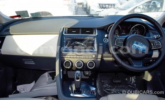 Nunua Imported Jaguar E-Pace Nyeupe Gari ndani ya Import - Dubai nchini Zambia Nunua Imported Jaguar E-Pace Nyeupe Gari ndani ya Import - Dubai nchini Zambia