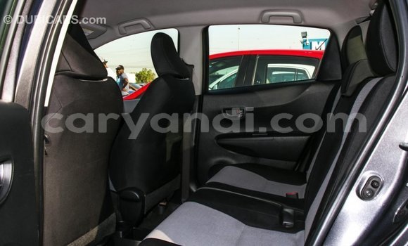 Nunua Imported Toyota Yaris Nyingine Gari ndani ya Import - Dubai nchini Zambia Nunua Imported Toyota Yaris Nyingine Gari ndani ya Import - Dubai nchini Zambia