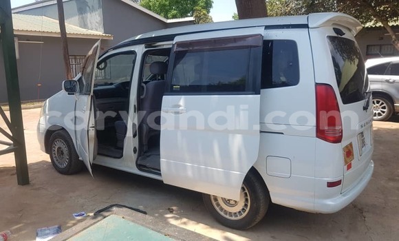 Buy Used Nissan Serena White Car in Lusaka in Zambia Buy Used Nissan Serena White Car in Lusaka in Zambia