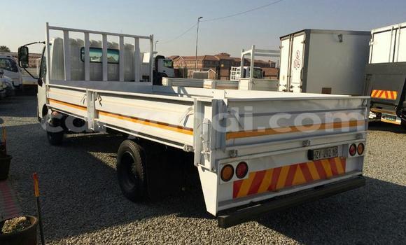 Tenga Tsaru Hino 300 Series Chena Rori in Lusaka in Zambia Tenga Tsaru Hino 300 Series Chena Rori in Lusaka in Zambia