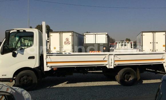 Tenga Tsaru Hino 300 Series Chena Rori in Lusaka in Zambia Tenga Tsaru Hino 300 Series Chena Rori in Lusaka in Zambia