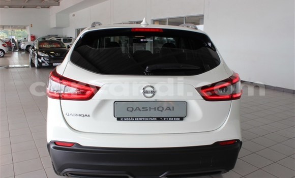Nunua Ilio tumika Nissan Qashqai Nyeupe Gari ndani ya Chingola nchini Zambia Nunua Ilio tumika Nissan Qashqai Nyeupe Gari ndani ya Chingola nchini Zambia