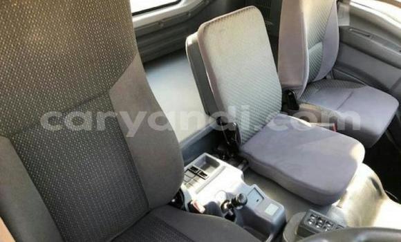 Acheter Occasion Utilitaire Isuzu FTR 850 Blanc à Lusaka, Zambie Acheter Occasion Utilitaire Isuzu FTR 850 Blanc à Lusaka, Zambie