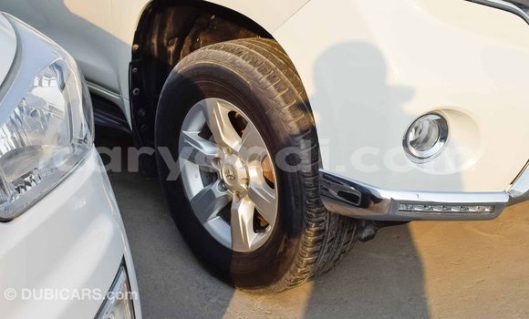 Nunua Imported Toyota Prado Nyeupe Gari ndani ya Import - Dubai nchini Zambia Nunua Imported Toyota Prado Nyeupe Gari ndani ya Import - Dubai nchini Zambia