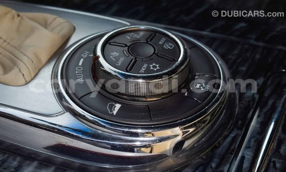 Acheter Import Voiture Nissan Patrol Noir à Import - Dubai, Zambie Acheter Import Voiture Nissan Patrol Noir à Import - Dubai, Zambie