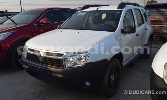 Nunua Imported Renault Duster Nyeupe Gari ndani ya Import - Dubai nchini Zambia Nunua Imported Renault Duster Nyeupe Gari ndani ya Import - Dubai nchini Zambia