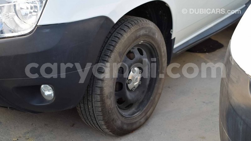 Big with watermark renault duster zambia import dubai 9050