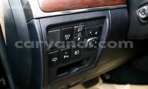 Nunua Imported Toyota Land Cruiser Nyeusi Gari ndani ya Import - Dubai nchini Zambia Nunua Imported Toyota Land Cruiser Nyeusi Gari ndani ya Import - Dubai nchini Zambia