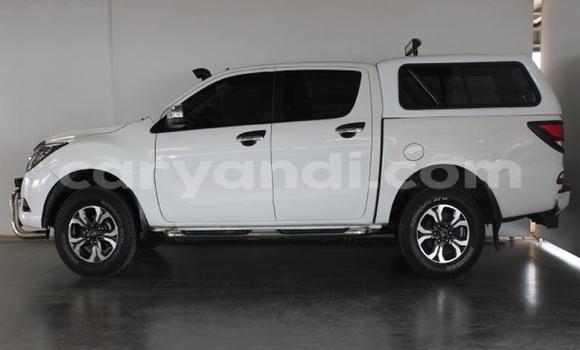 Buy Used Mazda BT-50 White Car in Lusaka in Zambia Buy Used Mazda BT-50 White Car in Lusaka in Zambia