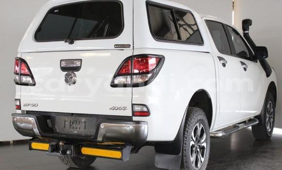 Buy Used Mazda BT-50 White Car in Lusaka in Zambia Buy Used Mazda BT-50 White Car in Lusaka in Zambia