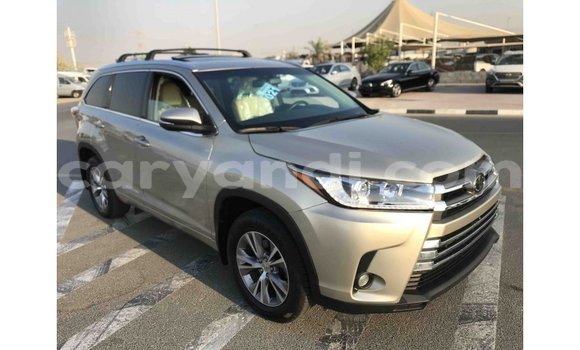 Tenga Imported Toyota Highlander Zvimwe Mota in Import - Dubai in Zambia Tenga Imported Toyota Highlander Zvimwe Mota in Import - Dubai in Zambia