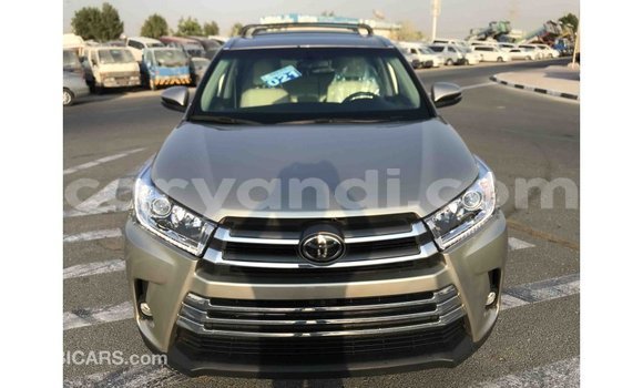Tenga Imported Toyota Highlander Zvimwe Mota in Import - Dubai in Zambia Tenga Imported Toyota Highlander Zvimwe Mota in Import - Dubai in Zambia