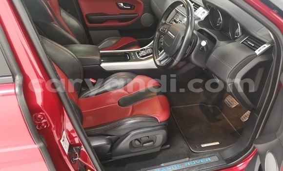 Acheter Occasion Voiture Land Rover Range Rover Evoque Rouge à Lusaka, Zambie Acheter Occasion Voiture Land Rover Range Rover Evoque Rouge à Lusaka, Zambie