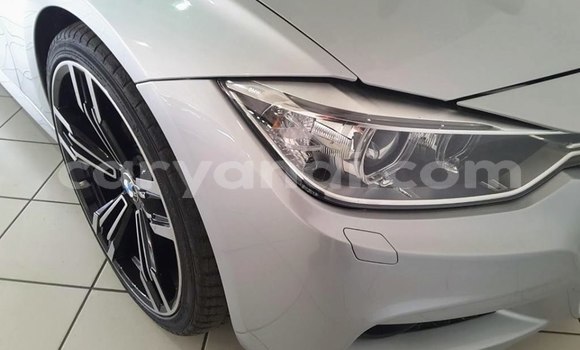 Acheter Occasion Voiture BMW 3–Series Gris à Lusaka, Zambie Acheter Occasion Voiture BMW 3–Series Gris à Lusaka, Zambie