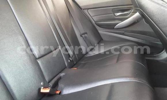 Acheter Occasion Voiture BMW 3–Series Gris à Lusaka, Zambie Acheter Occasion Voiture BMW 3–Series Gris à Lusaka, Zambie