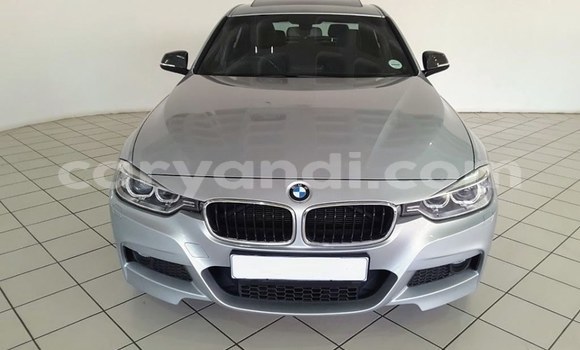 Acheter Occasion Voiture BMW 3–Series Gris à Lusaka, Zambie Acheter Occasion Voiture BMW 3–Series Gris à Lusaka, Zambie