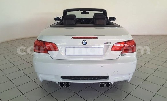 Acheter Occasion Voiture BMW M3 Blanc à Lusaka, Zambie Acheter Occasion Voiture BMW M3 Blanc à Lusaka, Zambie