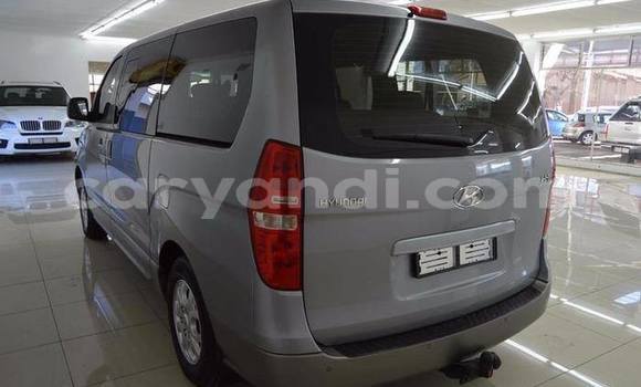 Tenga Tsaru Hyundai H1 Sirivha Mota in Lusaka in Zambia Tenga Tsaru Hyundai H1 Sirivha Mota in Lusaka in Zambia