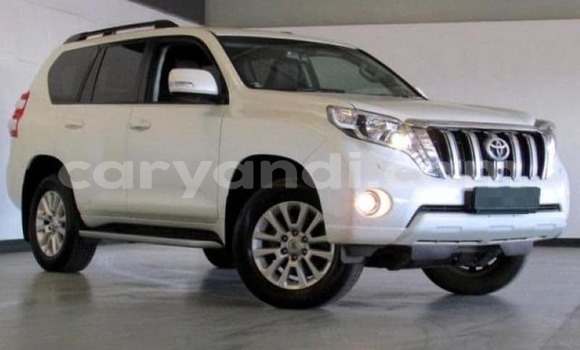 Buy Used Toyota Land Cruiser Prado White Car in Lusaka in Zambia Buy Used Toyota Land Cruiser Prado White Car in Lusaka in Zambia