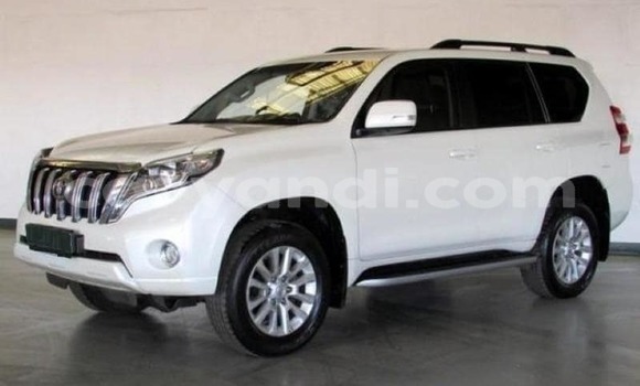 Buy Used Toyota Land Cruiser Prado White Car in Lusaka in Zambia Buy Used Toyota Land Cruiser Prado White Car in Lusaka in Zambia