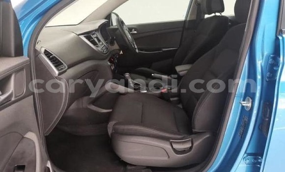 Acheter Occasion Voiture Hyundai Tucson Bleu à Lusaka, Zambie Acheter Occasion Voiture Hyundai Tucson Bleu à Lusaka, Zambie
