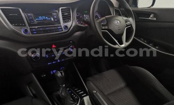 Acheter Occasion Voiture Hyundai Tucson Bleu à Lusaka, Zambie Acheter Occasion Voiture Hyundai Tucson Bleu à Lusaka, Zambie