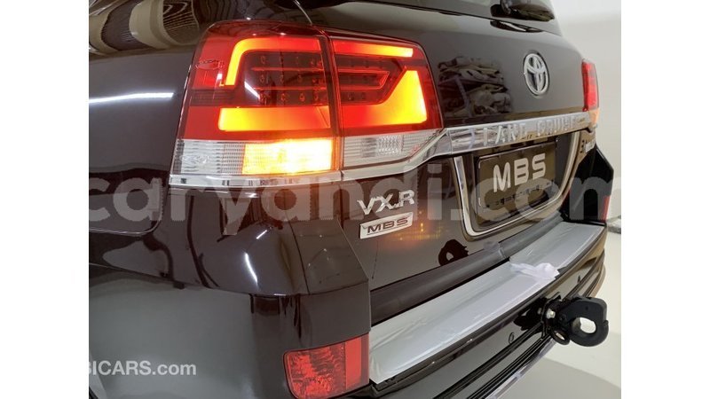 Big with watermark toyota land cruiser zambia import dubai 9104