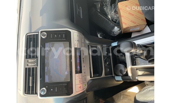 Tenga Imported Toyota Prado Nhema Mota in Import - Dubai in Zambia Tenga Imported Toyota Prado Nhema Mota in Import - Dubai in Zambia