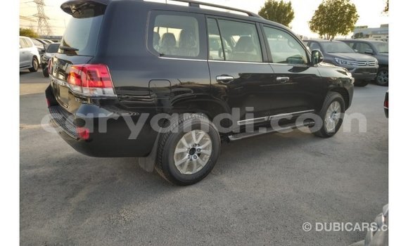 Buy Import Toyota Land Cruiser Black Car in Import - Dubai in Zambia Buy Import Toyota Land Cruiser Black Car in Import - Dubai in Zambia