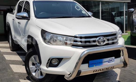 Buy Used Toyota Hilux White Car in Lusaka in Zambia Buy Used Toyota Hilux White Car in Lusaka in Zambia