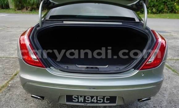 Acheter Import Voiture Jaguar XJ Autre à Lusaka, Zambie Acheter Import Voiture Jaguar XJ Autre à Lusaka, Zambie