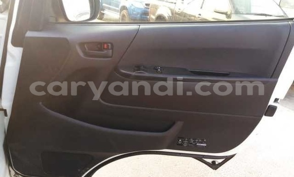 Acheter Import Voiture Toyota Hiace Blanc à Lusaka, Zambie Acheter Import Voiture Toyota Hiace Blanc à Lusaka, Zambie