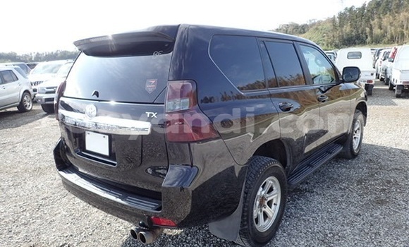 Acheter Import Voiture Toyota Land Cruiser Prado Noir à Lusaka, Zambie Acheter Import Voiture Toyota Land Cruiser Prado Noir à Lusaka, Zambie