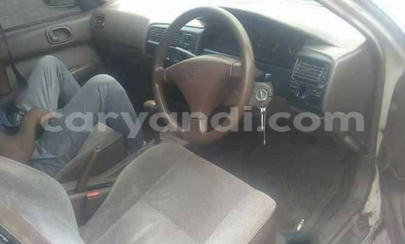 Nunua Ilio tumika Toyota Corolla Fedha Gari ndani ya Chipata nchini Zambia Nunua Ilio tumika Toyota Corolla Fedha Gari ndani ya Chipata nchini Zambia
