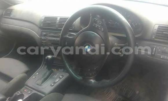 Nunua Ilio tumika BMW 3–Series Nyeusi Gari ndani ya Chipata nchini Zambia Nunua Ilio tumika BMW 3–Series Nyeusi Gari ndani ya Chipata nchini Zambia