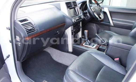 Buy Used Toyota Land Cruiser Prado White Car in Lusaka in Zambia Buy Used Toyota Land Cruiser Prado White Car in Lusaka in Zambia