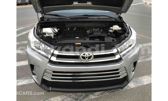 Buy Import Toyota Highlander Other Car in Import - Dubai in Zambia Buy Import Toyota Highlander Other Car in Import - Dubai in Zambia