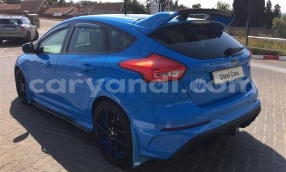Nunua Ilio tumika Ford Focus RS Bluu Gari ndani ya Chilanga nchini Lusaka Nunua Ilio tumika Ford Focus RS Bluu Gari ndani ya Chilanga nchini Lusaka