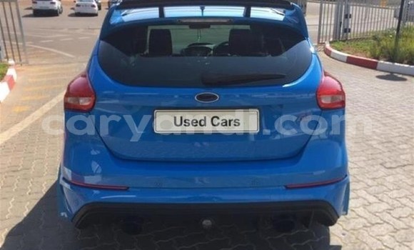 Nunua Ilio tumika Ford Focus RS Bluu Gari ndani ya Chilanga nchini Lusaka Nunua Ilio tumika Ford Focus RS Bluu Gari ndani ya Chilanga nchini Lusaka