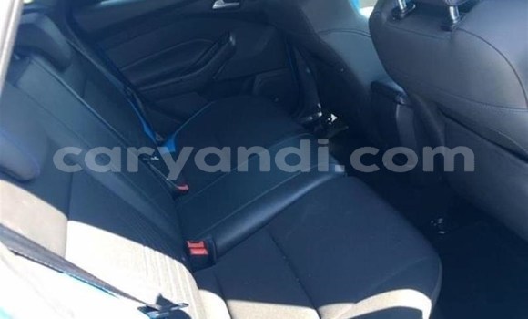 Nunua Ilio tumika Ford Focus RS Bluu Gari ndani ya Chilanga nchini Lusaka Nunua Ilio tumika Ford Focus RS Bluu Gari ndani ya Chilanga nchini Lusaka