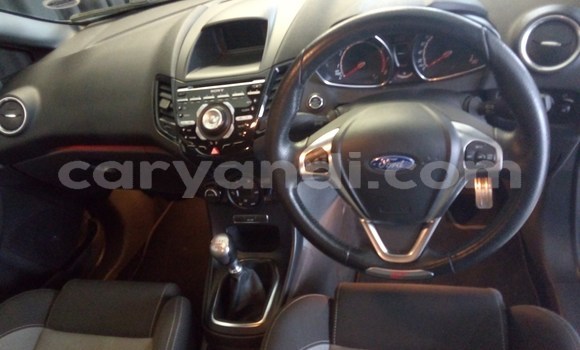 Nunua Ilio tumika Ford Fiesta ST Nyeupe Gari ndani ya Chingola nchini Zambia Nunua Ilio tumika Ford Fiesta ST Nyeupe Gari ndani ya Chingola nchini Zambia