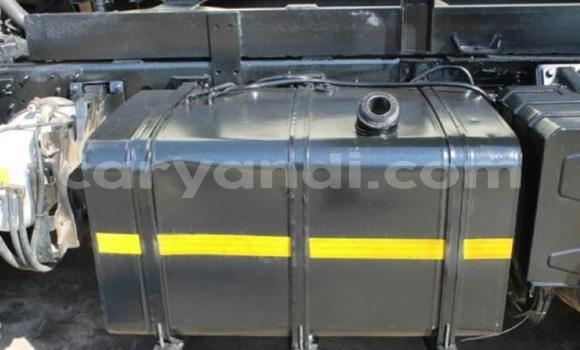 Acheter Occasion Utilitaire Hino Ranger Blanc à Lusaka, Zambie Acheter Occasion Utilitaire Hino Ranger Blanc à Lusaka, Zambie