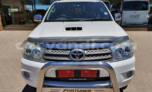 Tenga Tsaru Toyota Fortuner Zvimwe Mota in Chipata in Zambia Tenga Tsaru Toyota Fortuner Zvimwe Mota in Chipata in Zambia