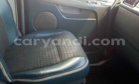 Acheter Occasion Utilitaire Volvo F4 Blanc à Lusaka, Zambie Acheter Occasion Utilitaire Volvo F4 Blanc à Lusaka, Zambie